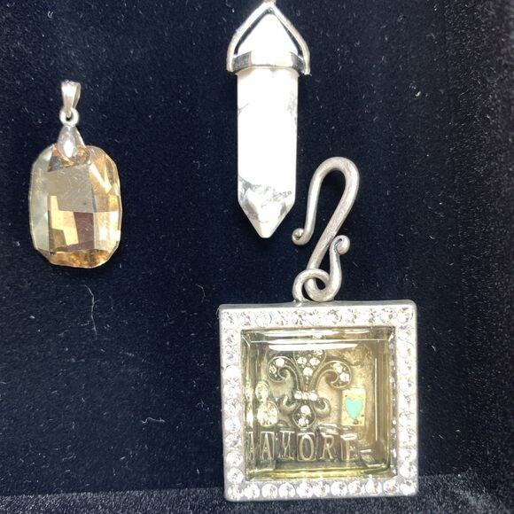 Lot of 31 Mixed Gemstone & Statement Pendants Boho Artisan Some 925 & Vintage - Picture 9 of 16